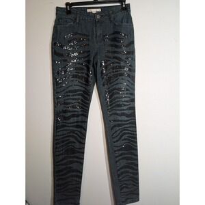 Boston Proper Size‎ 4